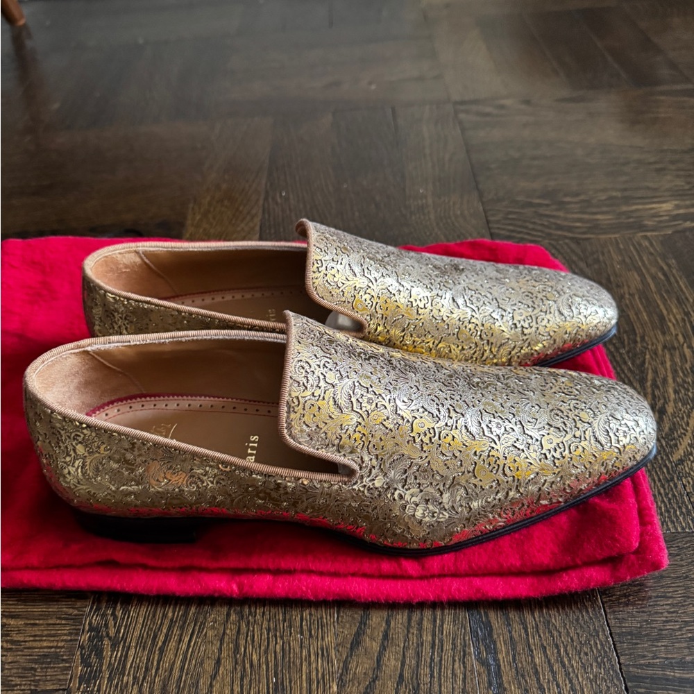 Christian Louboutin Dandelion Laser cut leather loafer